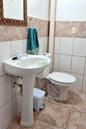 Imagem Casa com 3 Quartos para Alugar ou Temporada, 130 m² em Centro - Porto Belo Imagem Casa com 3 Quartos para Alugar ou Temporada, 130 m² em Centro - Porto Belo