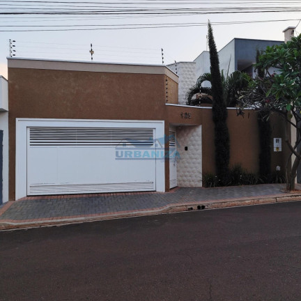 Imagem Casa com 3 Quartos à Venda, 191 m² em Parque Das árvores Ii - Birigui