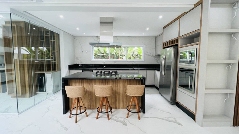 Imagem Casa com 5 Quartos à Venda, 416 m² em Riviera De São Lourenço - Bertioga Imagem Casa com 5 Quartos à Venda, 416 m² em Riviera De São Lourenço - Bertioga
