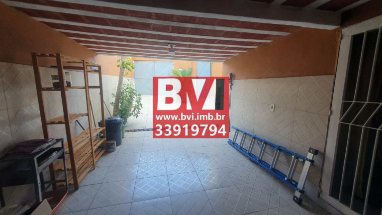 Imagem Casa com 3 Quartos à Venda, 81 m² em Vila Da Penha - Rio De Janeiro Imagem Casa com 3 Quartos à Venda, 81 m² em Vila Da Penha - Rio De Janeiro