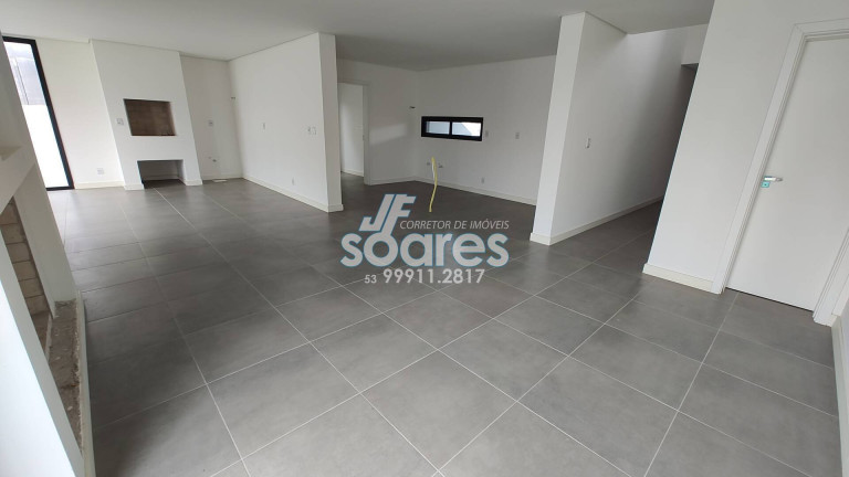 Imagem Casa de Condomínio com 3 Quartos à Venda, 223 m² em Laranjal - Pelotas