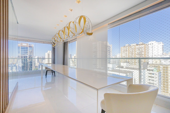 Imagem Apartamento com 3 Quartos à Venda, 260 m² em Santa Cecília - São Paulo