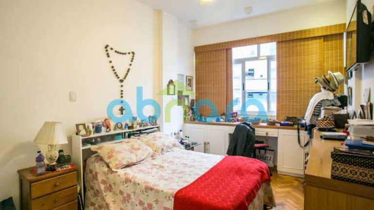 Imagem Apartamento com 3 Quartos à Venda, 130 m² em Copacabana - Rio De Janeiro