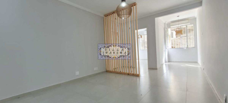 Imagem Apartamento com 3 Quartos à Venda, 124 m² em Leme - Rio De Janeiro