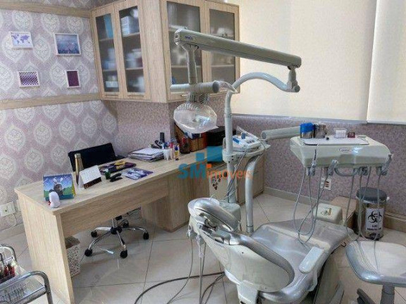 Sala Comercial à Venda ou Locação, 40 m² em Jardim Marajoara - São Paulo