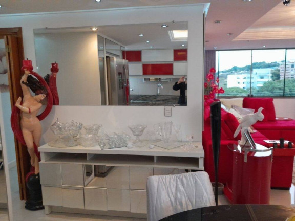 Imagem Apartamento com 3 Quartos à Venda, 170 m² em Santa Tereza - Porto Alegre Imagem Apartamento com 3 Quartos à Venda, 170 m² em Santa Tereza - Porto Alegre