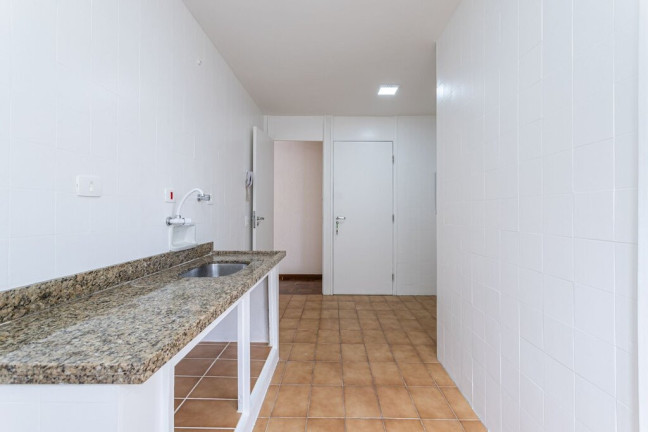 Imagem Apartamento com 3 Quartos à Venda, 90 m² em Moema - São Paulo