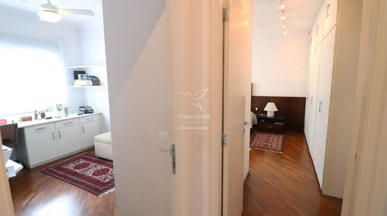 Imagem Apartamento com 3 Quartos à Venda, 165 m² em Itaim Bibi - São Paulo
