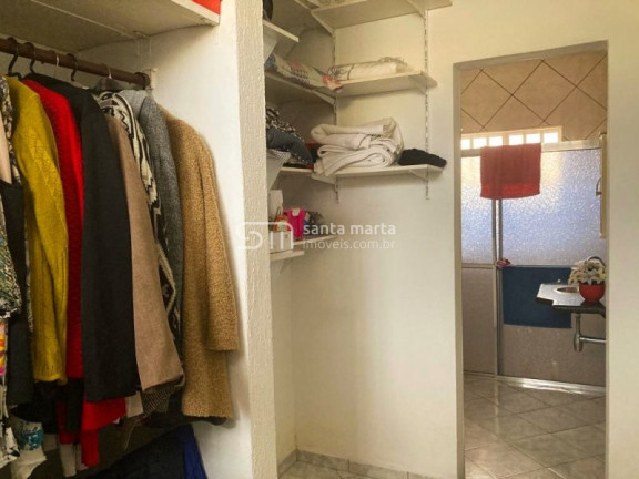 Imagem Casa com 3 Quartos à Venda, 300 m² em Vila Geny - Lorena