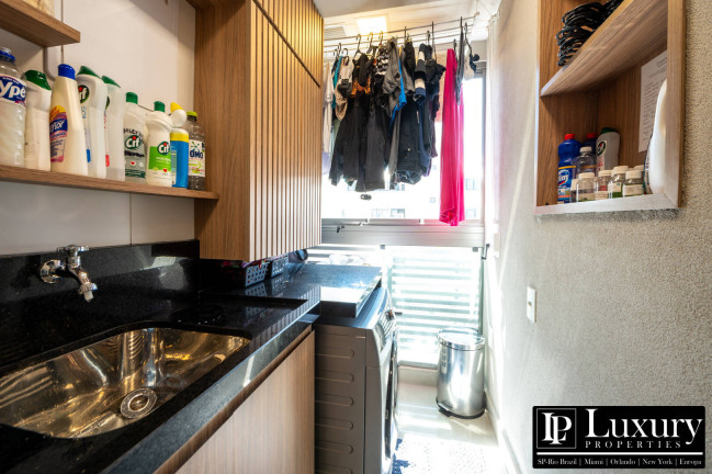 Imagem Apartamento com 1 Quarto à Venda, 71 m² em Moema - São Paulo