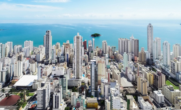 Imagem Apartamento com 3 Quartos à Venda, 125 m² em Centro - Balneário Camboriú