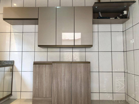 Imagem Casa com 4 Quartos à Venda, 240 m² em Bosque Dos Eucaliptos - São José Dos Campos