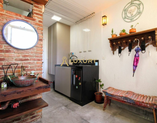 Imagem Imóvel com 4 Quartos à Venda, 150 m² em Lourdes - Belo Horizonte