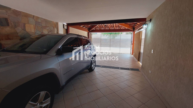 Imagem Sobrado com 3 Quartos à Venda, 262 m² em Jardim Esplanada - São José Dos Campos