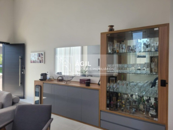 Imagem Casa com 3 Quartos à Venda, 300 m² em Condomínio Terras Do Vale - Caçapava Imagem Casa com 3 Quartos à Venda, 300 m² em Condomínio Terras Do Vale - Caçapava