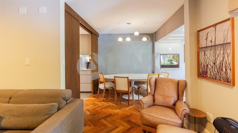 Imagem Imóvel com 3 Quartos à Venda, 196 m² em Mont Serrat - Porto Alegre Imagem Imóvel com 3 Quartos à Venda, 196 m² em Mont Serrat - Porto Alegre
