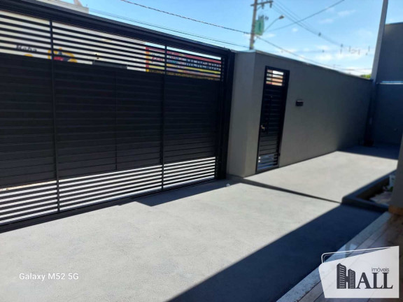 Imagem Casa com 3 Quartos à Venda, 98 m² em Centro - Bady Bassitt Imagem Casa com 3 Quartos à Venda, 98 m² em Centro - Bady Bassitt