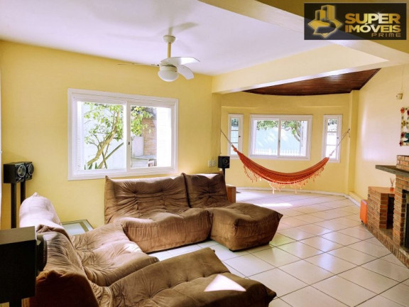 Imagem Casa com 4 Quartos à Venda, 335 m² em Areal - Pelotas Imagem Casa com 4 Quartos à Venda, 335 m² em Areal - Pelotas