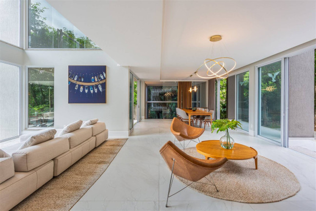 Imagem Casa com 4 Quartos à Venda, 524 m² em Estaleiro - Balneário Camboriú