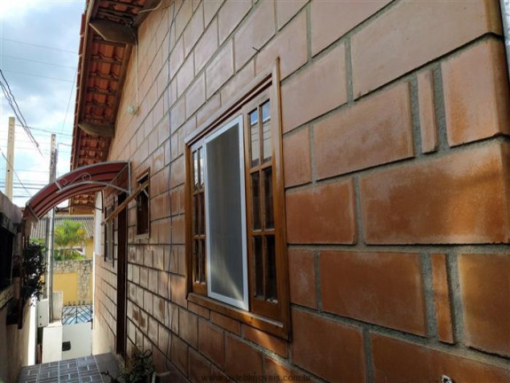 Imagem Casa com 5 Quartos à Venda, 142 m² em Jardim Shangrila - Atibaia