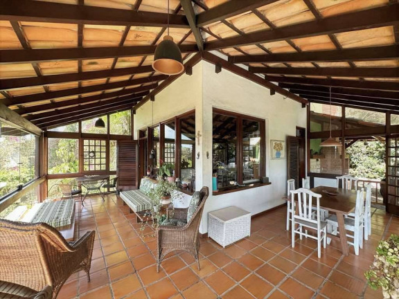 Imagem Casa com 5 Quartos à Venda, 982 m² em Vila Santo Antônio - Cotia Imagem Casa com 5 Quartos à Venda, 982 m² em Vila Santo Antônio - Cotia