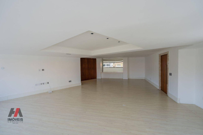 Imagem Apartamento com 3 Quartos à Venda, 210 m² em Meireles - Fortaleza