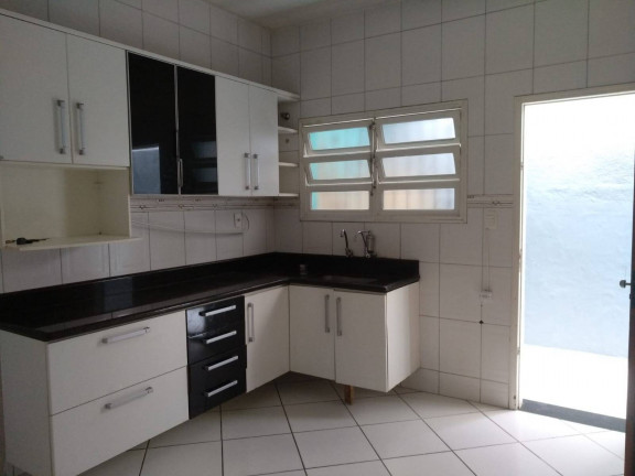 Imagem Casa com 3 Quartos à Venda, 330 m² em Centro - Ubatuba Imagem Casa com 3 Quartos à Venda, 330 m² em Centro - Ubatuba