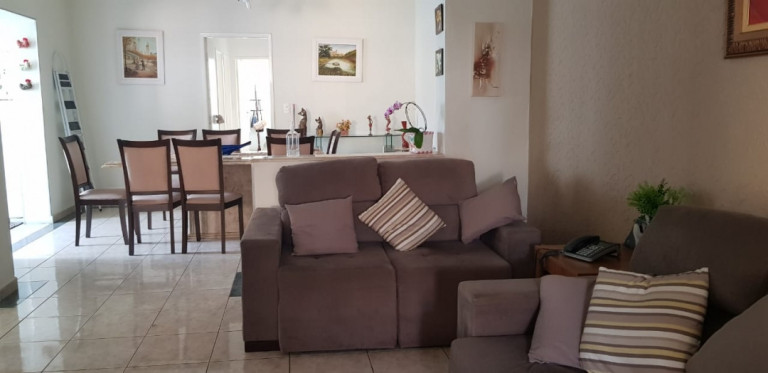 Imagem Casa com 3 Quartos à Venda, 326 m² em Parque São Lucas - São Paulo