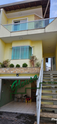 Sobrado com 3 Quartos à Venda, 180 m² em Vila Mazzei - São Paulo