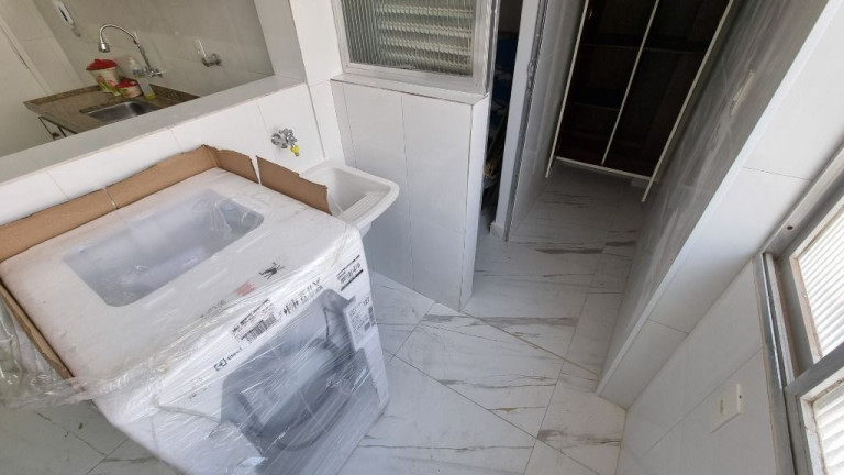 Imagem Apartamento com 3 Quartos à Venda, 130 m² em Pitangueiras - Guarujá