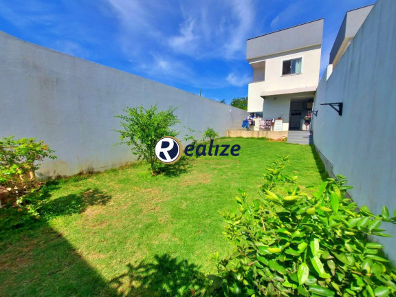 Imagem Casa com 2 Quartos à Venda, 120 m² em Santa Mônica - Guarapari