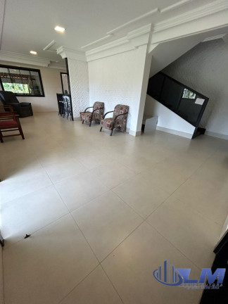 Imagem Imóvel com 3 Quartos à Venda, 360 m² em Santa Mônica - Guarapari Imagem Imóvel com 3 Quartos à Venda, 360 m² em Santa Mônica - Guarapari