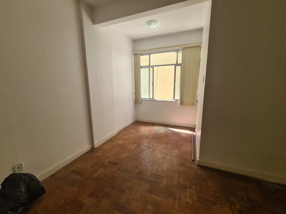 Imagem Apartamento com 2 Quartos à Venda, 70 m² em Copacabana - Rio De Janeiro Imagem Apartamento com 2 Quartos à Venda, 70 m² em Copacabana - Rio De Janeiro