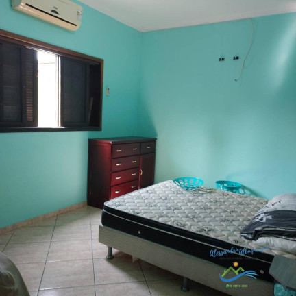 Imagem Casa com 2 Quartos à Venda, 132 m² em Jd Jamaica - Itanhaém Imagem Casa com 2 Quartos à Venda, 132 m² em Jd Jamaica - Itanhaém