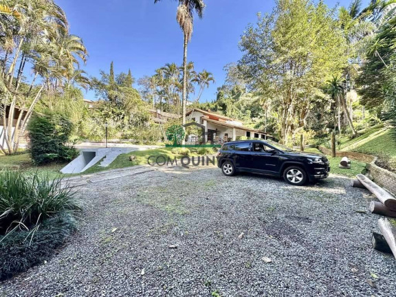 Imagem Casa com 3 Quartos à Venda, 473 m² em Algarve - Cotia Imagem Casa com 3 Quartos à Venda, 473 m² em Algarve - Cotia