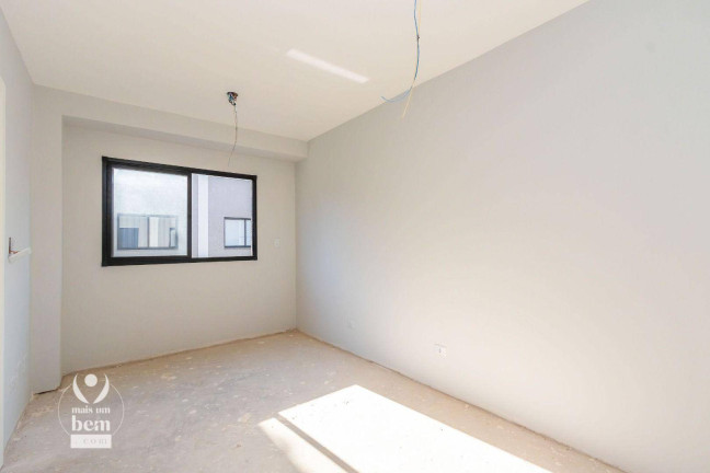 Imagem Sobrado com 3 Quartos à Venda, 105 m² em Uberaba - Curitiba