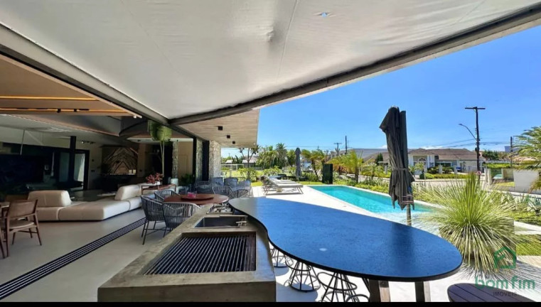 Imagem Casa com 5 Quartos à Venda, 601 m² em Centro - Xangri-lá Imagem Casa com 5 Quartos à Venda, 601 m² em Centro - Xangri-lá