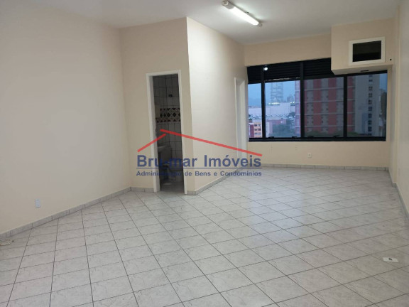 Sala Comercial à Venda, 45 m² em Aparecida - Santos