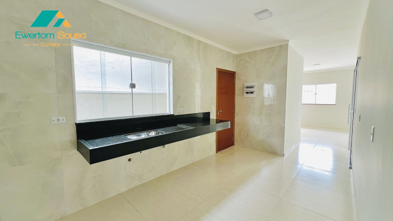 Imagem Casa com 3 Quartos à Venda, 88 m² em Nova Cerejeira - Atibaia Imagem Casa com 3 Quartos à Venda, 88 m² em Nova Cerejeira - Atibaia