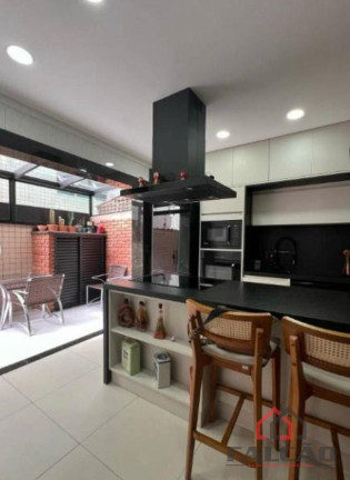Imagem Sobrado com 3 Quartos à Venda, 220 m² em Canto Do Forte - Praia Grande