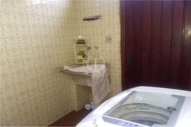 Imagem Casa com 5 Quartos à Venda, 230 m² em Vila São José - São Paulo