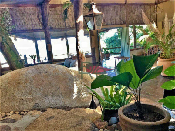 Imagem Casa com 5 Quartos à Venda, 8.300 m² em Flechas - Ilhabela Imagem Casa com 5 Quartos à Venda, 8.300 m² em Flechas - Ilhabela