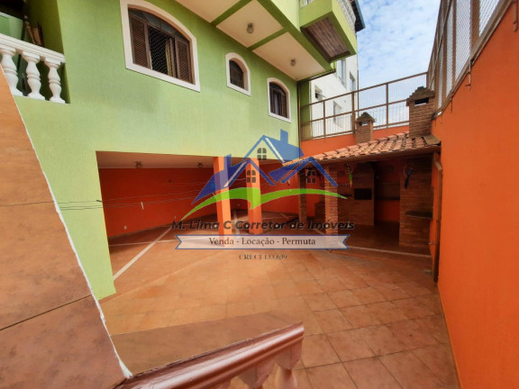 Casa à Venda, 236 m² em Centro - Caieiras