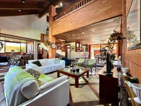 Imagem Casa de Condomínio com 5 Quartos à Venda, 630 m² em Xangri-lá - Atlantida