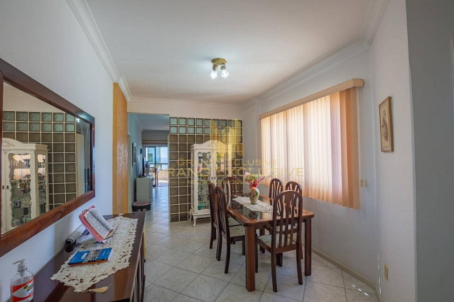Imagem Apartamento com 3 Quartos à Venda, 153 m² em Centro - Balneário Camboriú Imagem Apartamento com 3 Quartos à Venda, 153 m² em Centro - Balneário Camboriú
