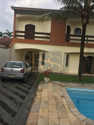 Imagem Casa com 3 Quartos à Venda, 134 m² em Centro - Mongaguá Imagem Casa com 3 Quartos à Venda, 134 m² em Centro - Mongaguá