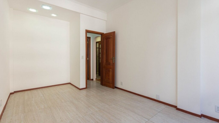 Imagem Imóvel com 3 Quartos à Venda, 137 m² em Copacabana - Rio De Janeiro
