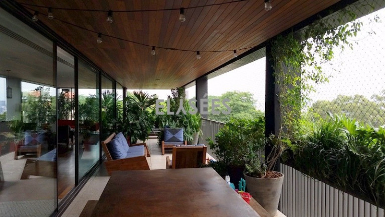 Imagem Apartamento com 3 Quartos à Venda, 565 m² em Sumarezinho - São Paulo