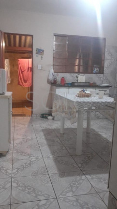 Casa com 2 Quartos à Venda, 70 m² em Jardim Paulista - Araraquara