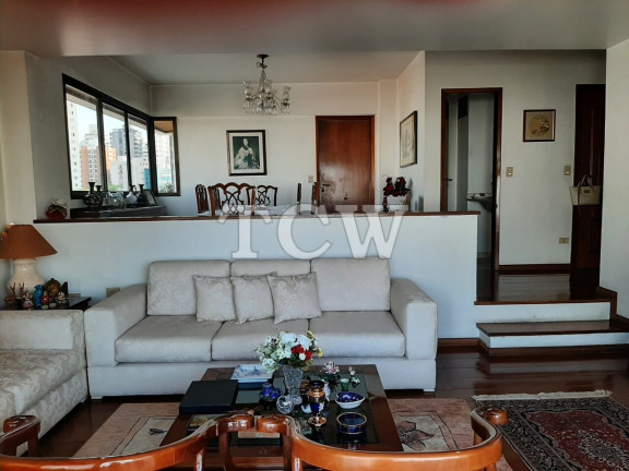 Apartamento com 3 Quartos à Venda, 170 m² em Aclimação - São Paulo